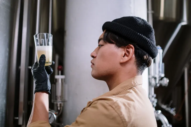 Does Size Really Matter? The Science Behind Why Your Local Brewery Might Be Outbrewing the Big Guys